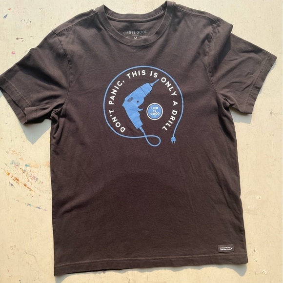 Men's Life is Good T-Shirt Black Crusher Drill M Man Cave Calm Dad Classic City - Picture 2 of 12